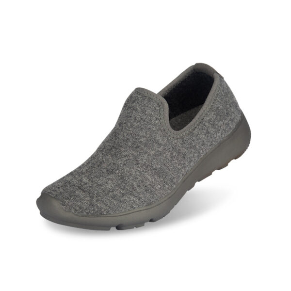 100 real fur shoes