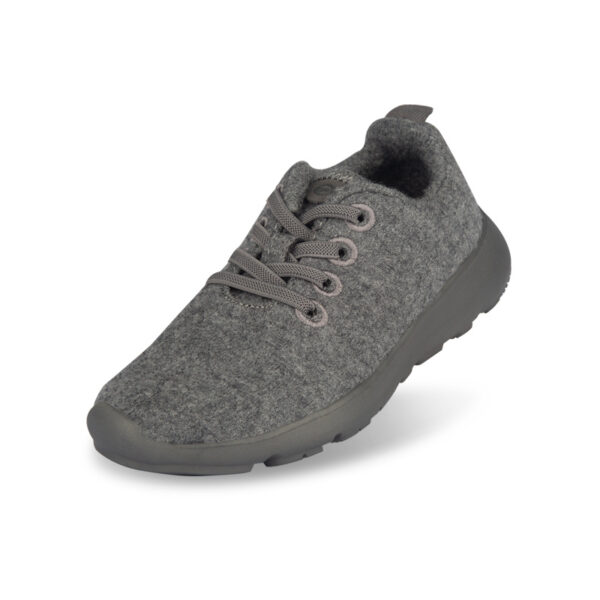 100 real fur shoes